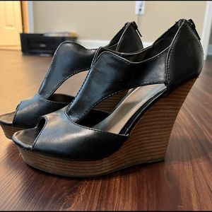 Black wedge sandals